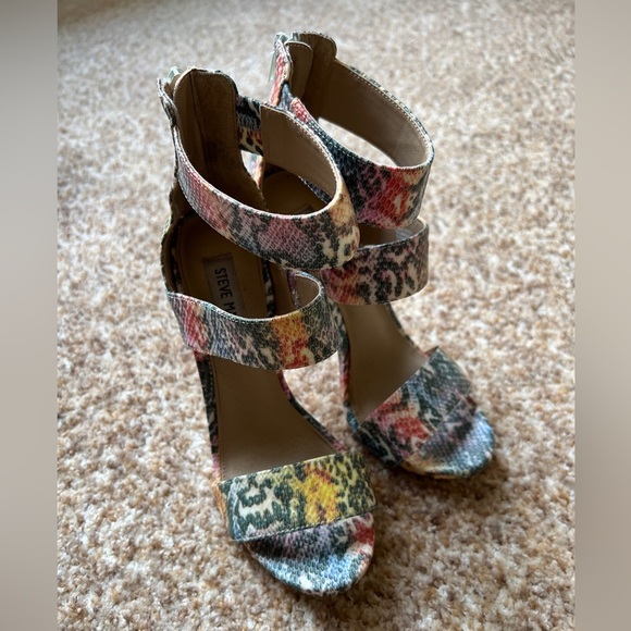 STEVE MADDEN WOMENS Snakeskin Style Stilletto heels SZ 7 - Picture 1 of 5